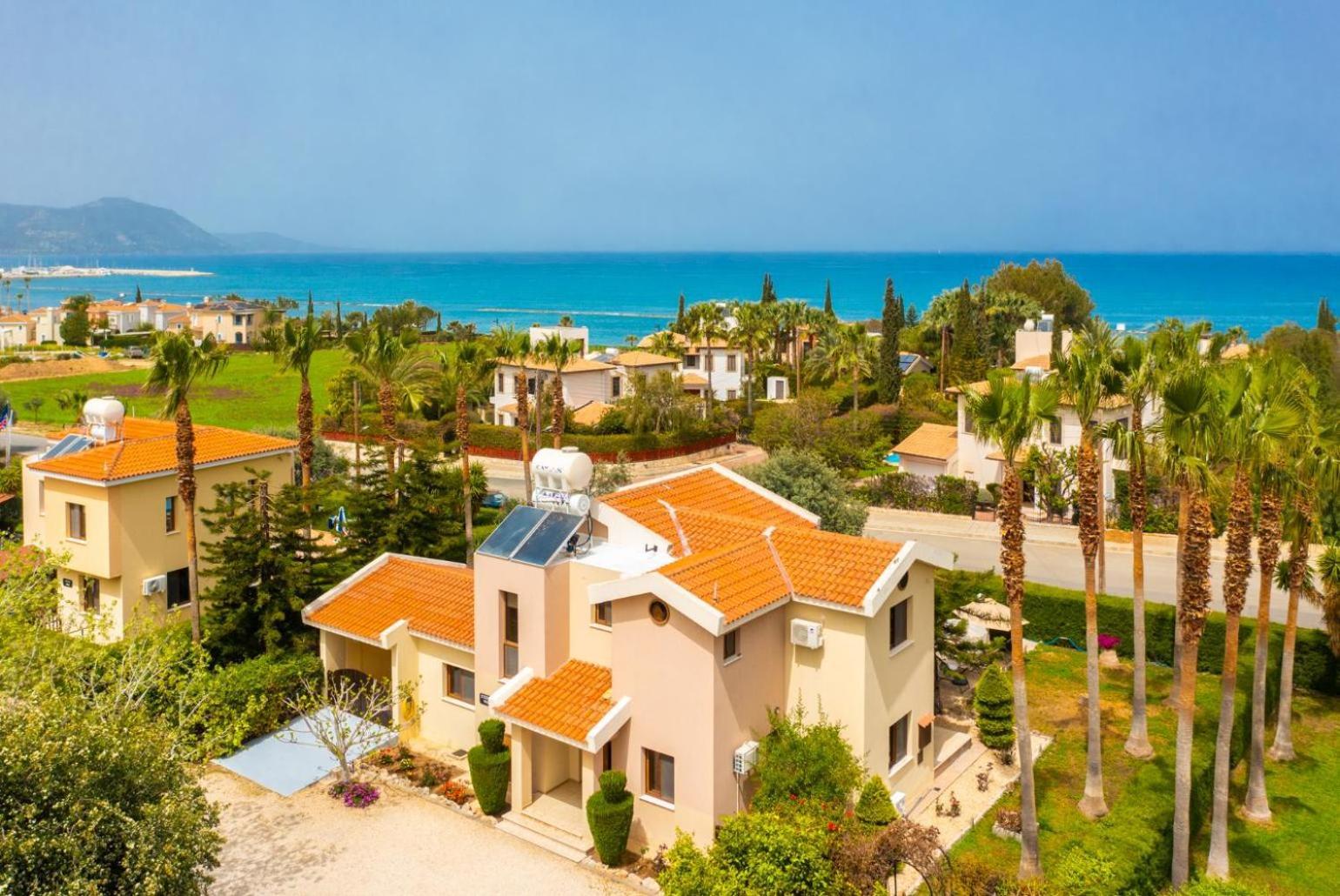 Villa Halima Alexandros Polis Exterior photo